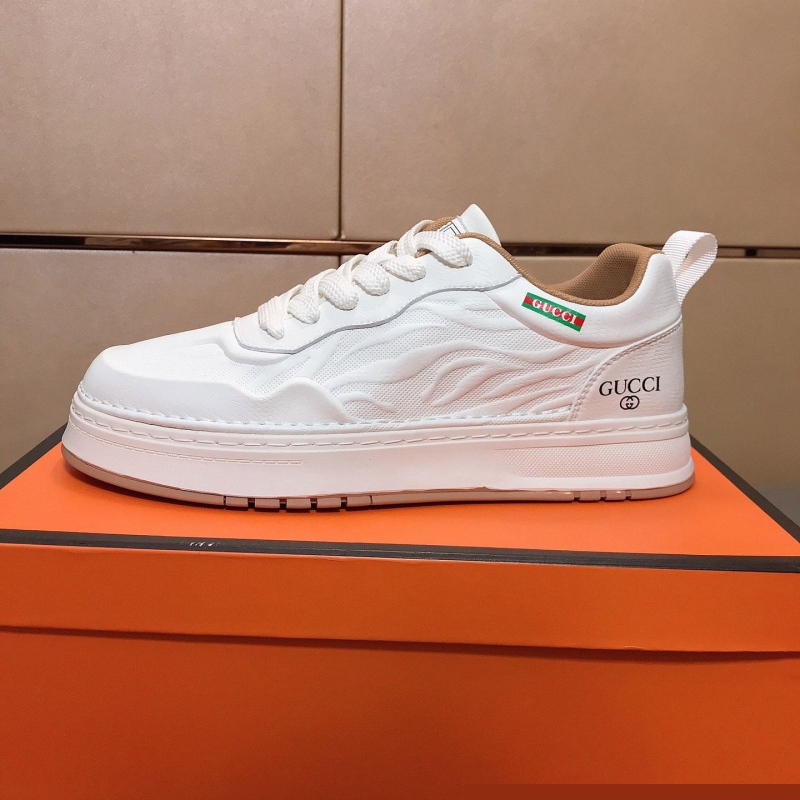 G*u*i casual shoes